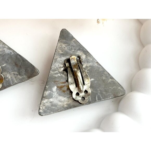 XL Hammered Pewter Turquoise & Coral Vintage Large Statement Earrings - Picture 5 of 10